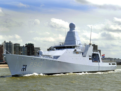荷兰级 OPV 格罗宁根号（HNLMS Groningen）的照片