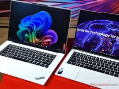 ThinkPad X9 Aura 版展示了冰川白（图片来源：Notebookcheck）