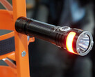Fenix LD35R 内置磁铁（图片来源：Andreas Sebayang/Notebookcheck.com）