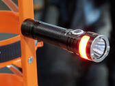 Fenix LD35R 内置磁铁（图片来源：Andreas Sebayang/Notebookcheck.com）