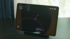 当飞船在太空中无休止地飞行时,Pixel 用户可以悠闲地注视着它。(来源:9to5Google)