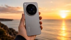 Vivo官方发布的视频样片展示了X500 Pro Max搭载的LOFIC主摄像头与非LOFIC传感器相比的出色表现。