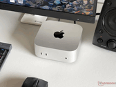 Mac mini。Apple 的 PC 出货量降幅小于整体市场。