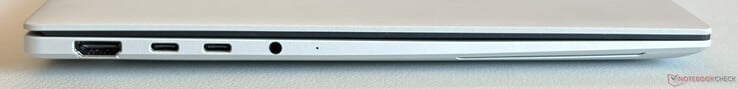 左侧:HDMI 2.1 TDMS,2个支持雷电4的USB-C 4.0接口(40 Gbit/s,DisplayPort ALT模式,电源传输)