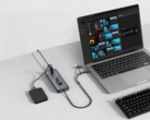 Anker USB-C 数据集线器（8 合 1，5Gbps）有一个 100W PD-IN 端口，可用于笔记本电脑充电器。(图片来源：Anker）