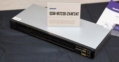 QNAP 的新产品 QSW-M7230-2X4F24T。(图片来源:Andreas Sebayang/Notebookcheck.com)