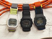卡西欧为其经典方形 G-Shock 添加磁扣。图为（左起）G-Shock DW-5600MNC-7A8、DW-5600MNC-1、DW-5600MNC-8A2