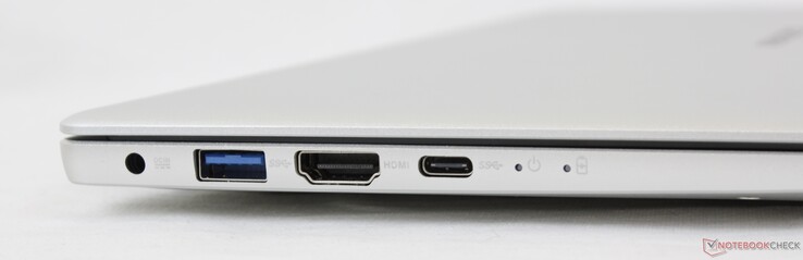 左边：AC适配器、USB-A 3.0、HDMI、USB-C w/ DisplayPort + Power Delivery
