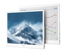 Bigme B13 Pro 可以通过线缆连接到笔记本电脑。