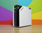 GMKtec EVO-X2 配备 AMD Ryzen AI Max+ 395 和 64GB DDR5 内存（图片来源：Notebookcheck）