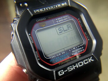 ...卡西欧 G-Shock 表款的太阳能测试。(图片来源：60 Clicks）