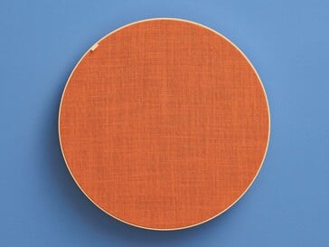 宜家 Solskydd 18 英寸蓝牙扬声器。(图片来源：宜家）