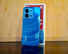 红米 15C 4G 的售价高达两位数,但它仍然配备了很多功能。(图片来源:Notebookcheck)