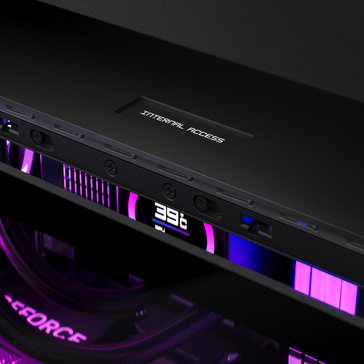 HP Omen Max 45L 侧板释放装置