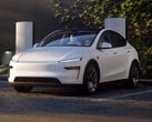 超级充电站中的新款特斯拉 Model Y。(图片来源：特斯拉）