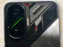 看来小米也准备推出 Poco F7 的特别版。(图片来源：Abhishek Yadav）