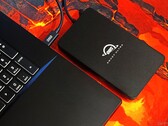 OWC Envoy Ultra Thunderbolt 5 外置固态硬盘