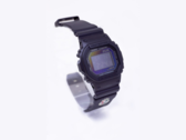 卡西欧 G-Shock x 高知联队 SC 手表为限量版。(图片来源：高知联 SC）