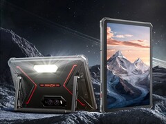 Android 新款平板电脑 R9 Plus 配备专用手电筒（图片来源：Hotwav）