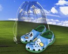 带有幸福壁纸设计和微软 jibbitz 魅力的 Windows xp 鳄鱼（图片来源：微软）