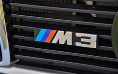 几十年来，宝马的 M3 一直是其产品系列中的性能标志，因此，从这里开始推出一款合适的电动赛道车也是合情合理的。 图片来源：宝马