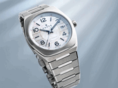 Farer Integra Perlarum（珍珠母）款式提供 56 小时动力储备（图片来源：Farer）