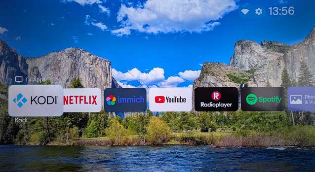 Projectivy Launcher 为 Google TV 提供了简洁的界面，但要获得最佳体验，还需要一些额外的步骤。(图片来源：Notebookcheck）