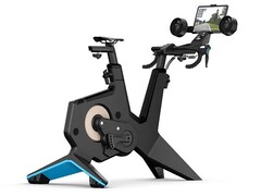 Garmin Tacx NEO Bike Plus可以模拟户外路面，如碎石路或鹅卵石。(图片来源: Garmin)