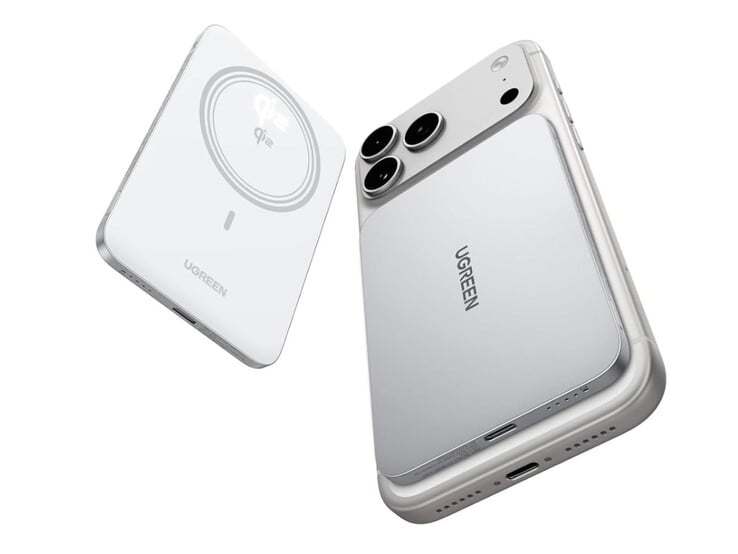白色的 Ugreen MagFlow Air 磁性电源（5000mAh，Qi2 15W）