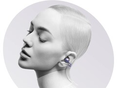 使用中的原版 FreeClip。(图片来源：华为）