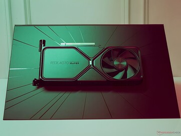 NvidiaGeForce RTX 4070 超级 Founders Edition - 包装