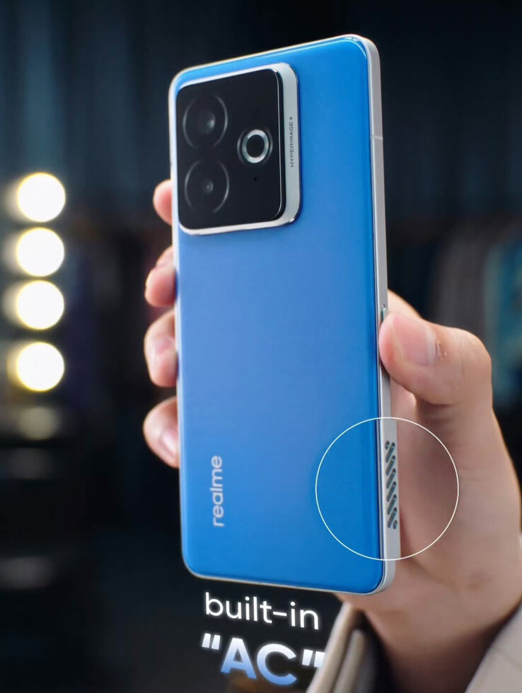 Realme 目前的 "内置交流电 "原型机。(来源：数字聊天站 via 微博）