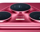 醒目的红色：华为在发布会前展示 Pura 80 Pro+ 的相机模块。(图片来源：华为）