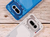 超值潜力，时尚设计：Nothing Phone (4a) 评测