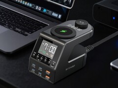 BW-FW10 是一款新型充电器，具有无线充电功能和众多端口（图片来源：Blitzwolf）