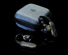 iFi Go Pod Air 可通过 2 针或 MMCX 连接器与 IEM 相连。(图片来源：iFi Audio）