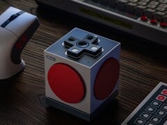 8BitDo Retro Cube 2 扬声器 - N 版。(图片来源:8BitDo)