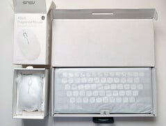 包装已打开。(图片来源:Notebookcheck)