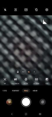 测试摩托罗拉 Edge 60 Neo 智能手机