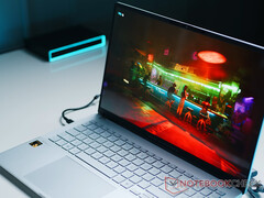 更新后的 Xbox 应用程序目前仅对 Insiders 开放。图:在 Windows on ARM 笔记本电脑上玩游戏。(图片来源:Notebookcheck)