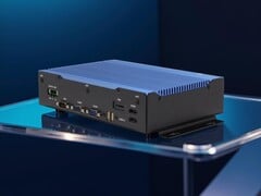 Aaeon 新推出的坚固耐用的无风扇迷你 PC 拥有五个 RJ45 网络端口,令人印象深刻。(图片来源:Aaeon,已编辑)