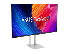 华硕最初于 2024 年 4 月发布了 ProArt Display PA32UCDM。(图片来源：华硕）
