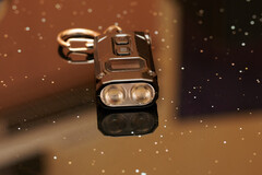 Nitecore 的新款 Tini 3 手电筒（图片来源：Andreas Sebayang/Notebookcheck.com）