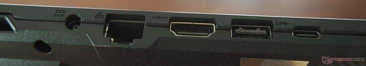 左侧电源、RJ45-LAN、HDMI 2.1、USB-A 3.2 Gen1、USB-C 3.2 Gen1（包括 DP 1.4 和 PD 3.0）
