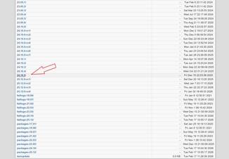 由于版本众多，OpenWRT 网站可能会让人应接不暇