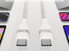 Anker USB-C 至 USB-C 电缆（240W，Upcycled-Braided）有两种长度。(图片来源：Anker）