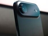 未来，苹果 iPhone Air 可能会取代基础款机型。
