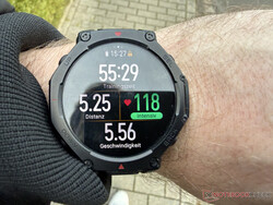 T-Rex 3 Pro 在步行锻炼中