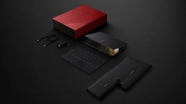华为 MateBook Fold 随附包括键盘在内的一系列配件。(图片来源：华为）