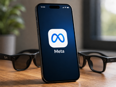 除挂件外，Meta 还在开发多款智能眼镜。